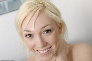 Original 1600 px/ 1064 px