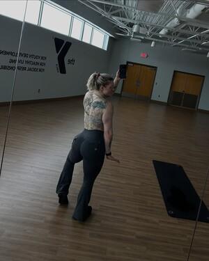 Original 1440 px/ 1800 px