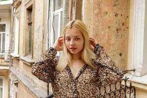 Original 4500 px/ 3000 px