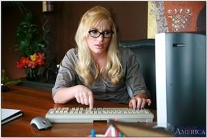 Original 1000 px/ 671 px