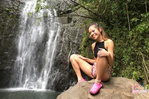 Original 3000 px/ 2000 px