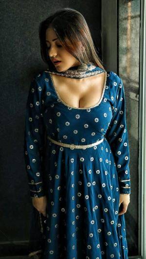 Original 761 px/ 1347 px