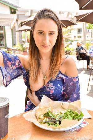 Original 1064 px/ 1600 px