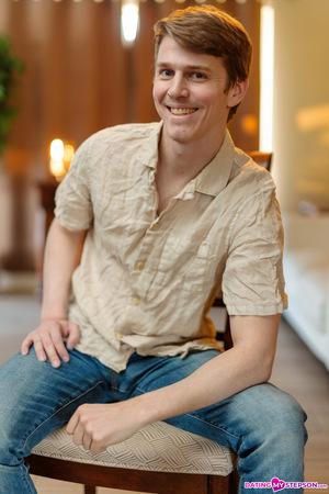 Original 5464 px/ 8192 px