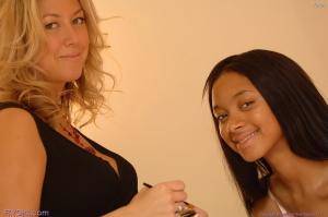 Original 1072 px/ 712 px