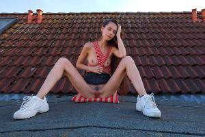 Original 3000 px/ 2000 px