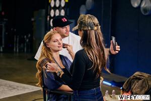 Original 2999 px/ 2000 px