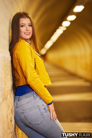 Original 2000 px/ 3000 px