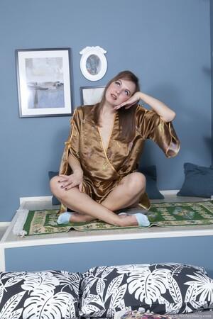 Original 2000 px/ 3000 px