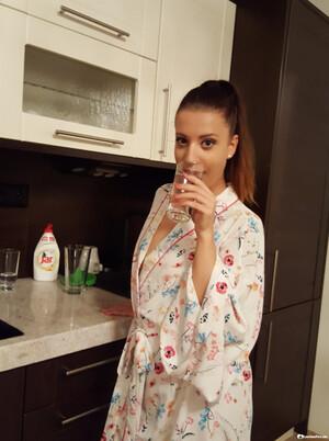 Original 1920 px/ 2570 px