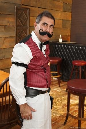 Original 1280 px/ 1920 px