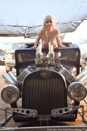 Original 3280 px/ 4928 px