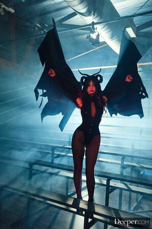 Original 2000 px/ 3000 px