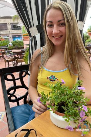 Original 2000 px/ 3000 px