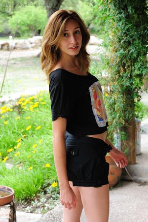 Original 2587 px/ 3888 px