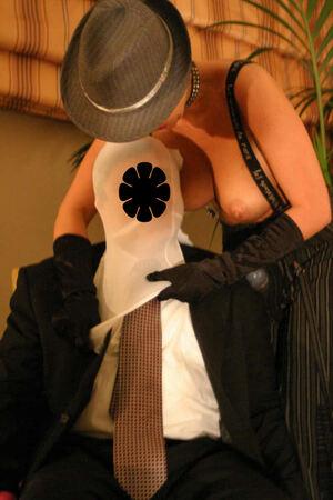 Original 666 px/ 1000 px