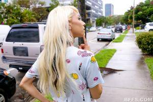 Original 900 px/ 600 px