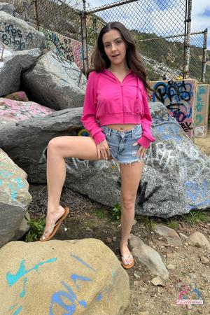 Original 2000 px/ 3000 px