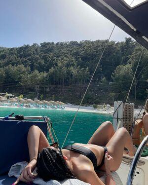 Original 1080 px/ 1350 px