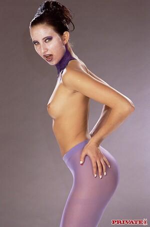 Original 824 px/ 1249 px