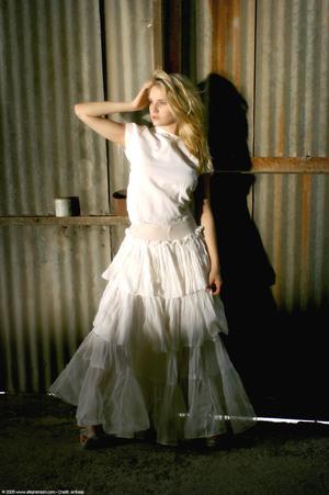 Original 1021 px/ 1536 px