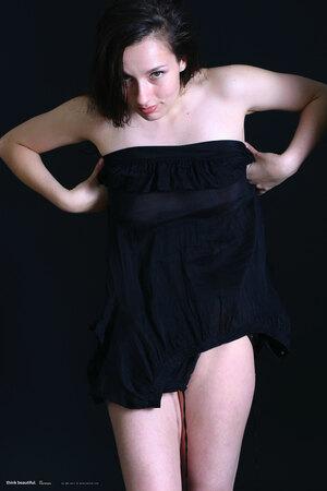 Original 2048 px/ 3072 px