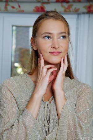 Original 2883 px/ 4324 px