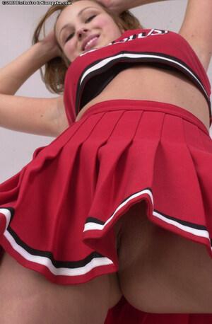 Original 671 px/ 1024 px