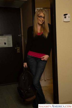 #NaughtyAmerica Allie James, Rocco Reed College Sugar Babes