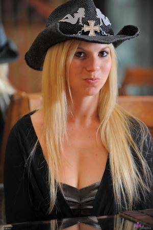 Original 1996 px/ 3000 px