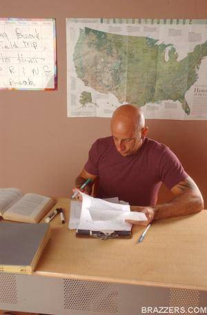 Original 600 px/ 915 px