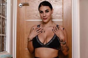 Original 4500 px/ 3000 px