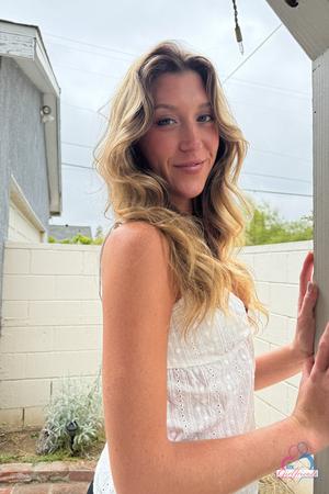 Original 2000 px/ 3000 px