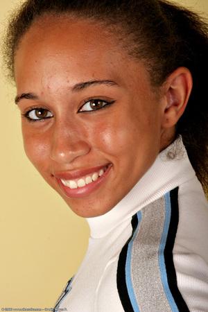 Original 682 px/ 1024 px