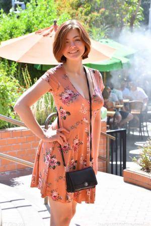 Original 852 px/ 1280 px