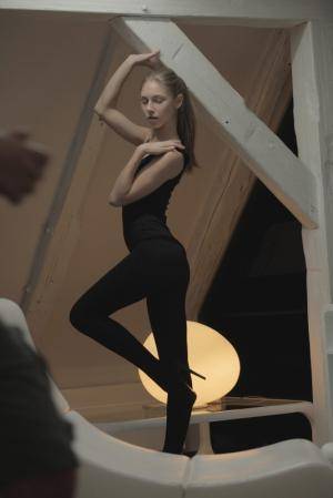 Original 534 px/ 800 px