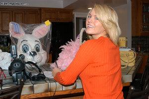 Original 1077 px/ 716 px