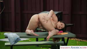 Original 2500 px/ 1406 px