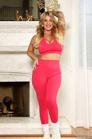 Original 1280 px/ 1919 px