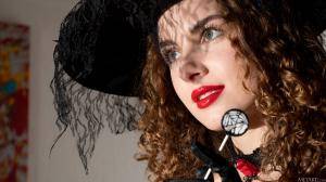 Original 6000 px/ 3373 px