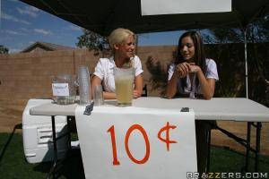 Original 900 px/ 600 px