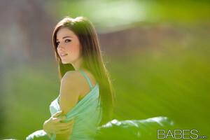 Original 1247 px/ 832 px