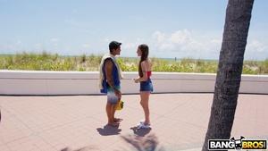 Original 1278 px/ 719 px