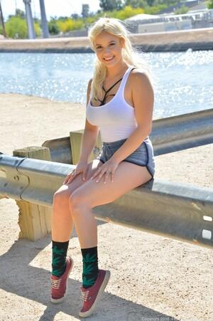 Original 3280 px/ 4928 px