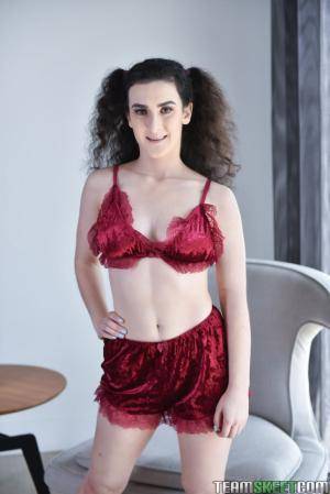 Original 855 px/ 1280 px