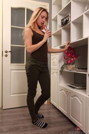 Original 1067 px/ 1600 px