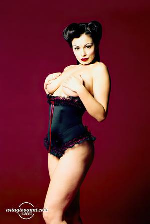 Original 1074 px/ 1600 px