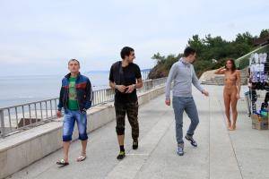 Original 2700 px/ 1800 px