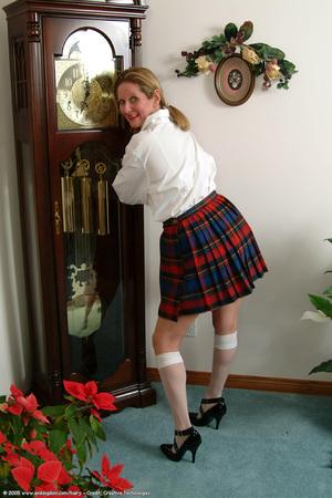 Original 682 px/ 1024 px