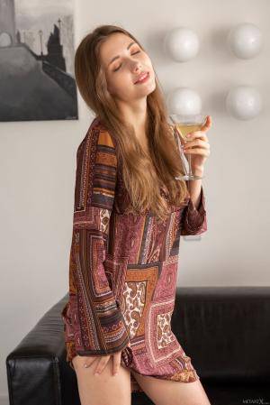 Original 854 px/ 1280 px